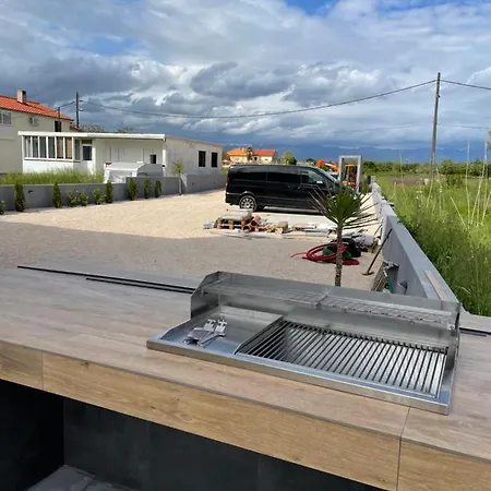 Lägenhet Jimmys - Direkt Am Meer, Tollem Blick Und Beheiztem Pool Privlaka (Zadar)