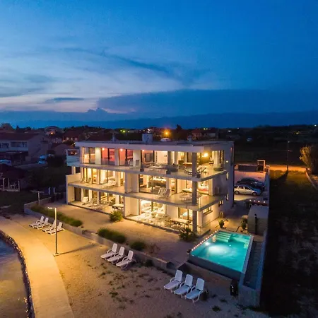 Jimmys - Direkt Am Meer, Tollem Blick Und Beheiztem Pool Daire Privlaka (Zadar)