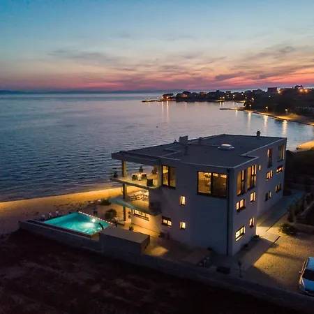 Jimmys - Direkt Am Meer, Tollem Blick Und Beheiztem Pool * Privlaka (Zadar)