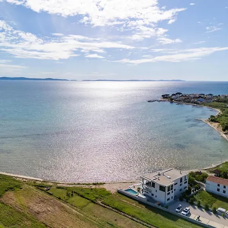 Jimmys - Direkt Am Meer, Tollem Blick Und Beheiztem Pool * Privlaka (Zadar)