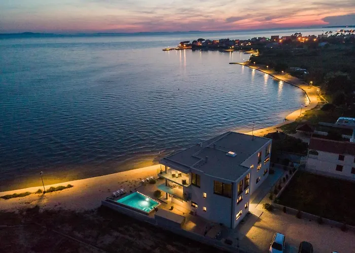 Jimmys - Direkt Am Meer, Tollem Blick Und Beheiztem Pool Apartmán Privlaka (Zadar)