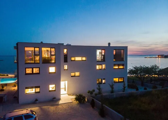 Jimmys - Direkt Am Meer, Tollem Blick Und Beheiztem Pool Privlaka (Zadar)