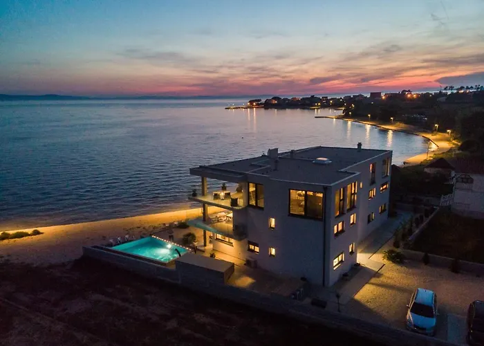 Jimmys - Direkt Am Meer, Tollem Blick Und Beheiztem Pool * Privlaka (Zadar)