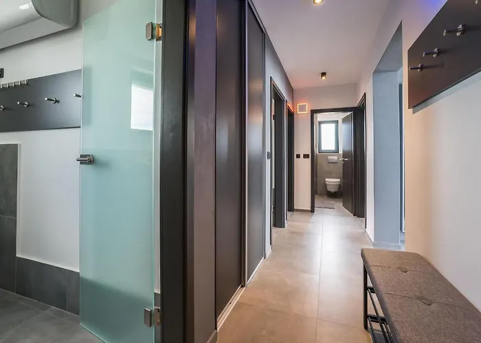 Jimmys - Direkt Am Meer, Tollem Blick Und Beheiztem Pool