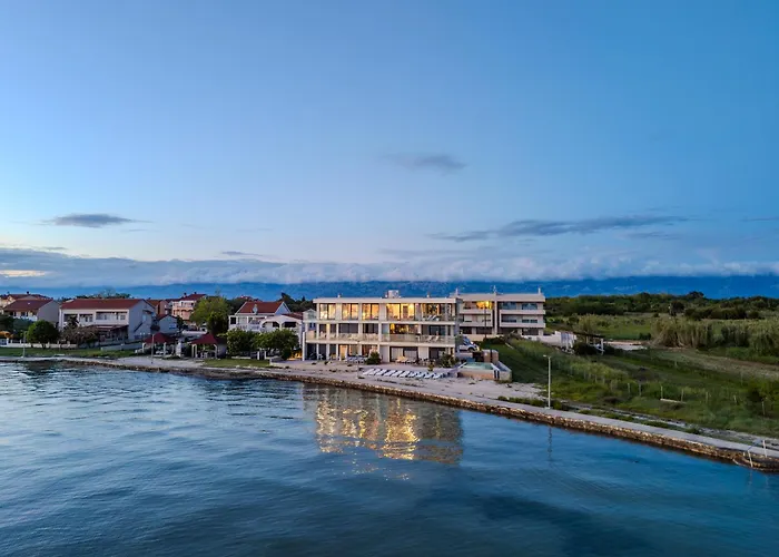 Apartmán Jimmys - Direkt Am Meer, Tollem Blick Und Beheiztem Pool *