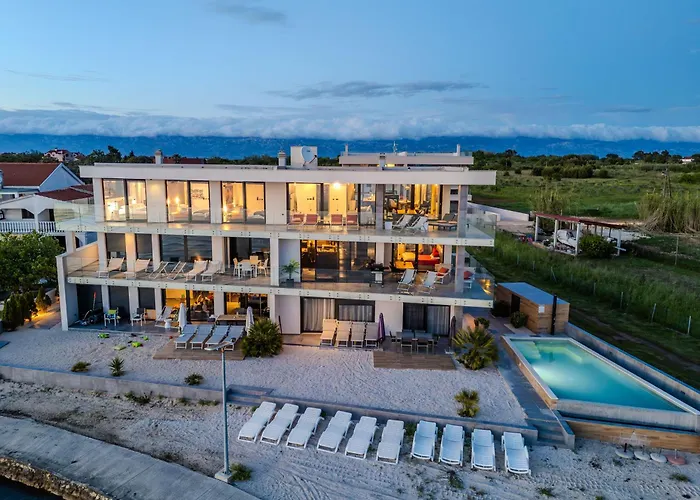 Jimmys - Direkt Am Meer, Tollem Blick Und Beheiztem Pool Apartmán Privlaka (Zadar)